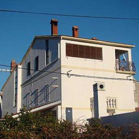 Apartment Silvana Bozava Exterior photo